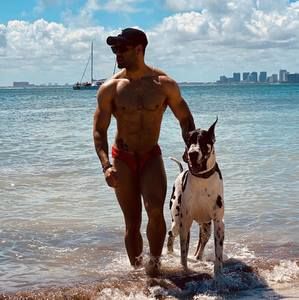 Meet your Posher, Rafael